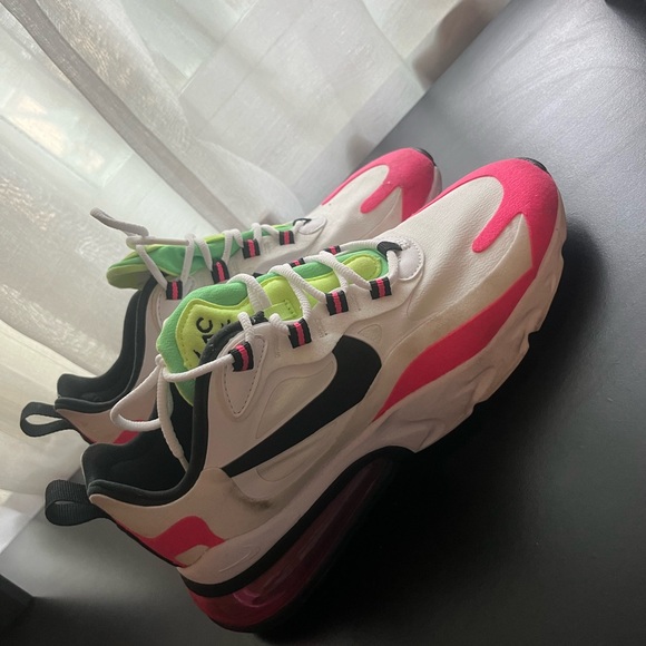 Nike Air Max 270 React Sneakers Pink, White, and Black - Picture 3 of 4